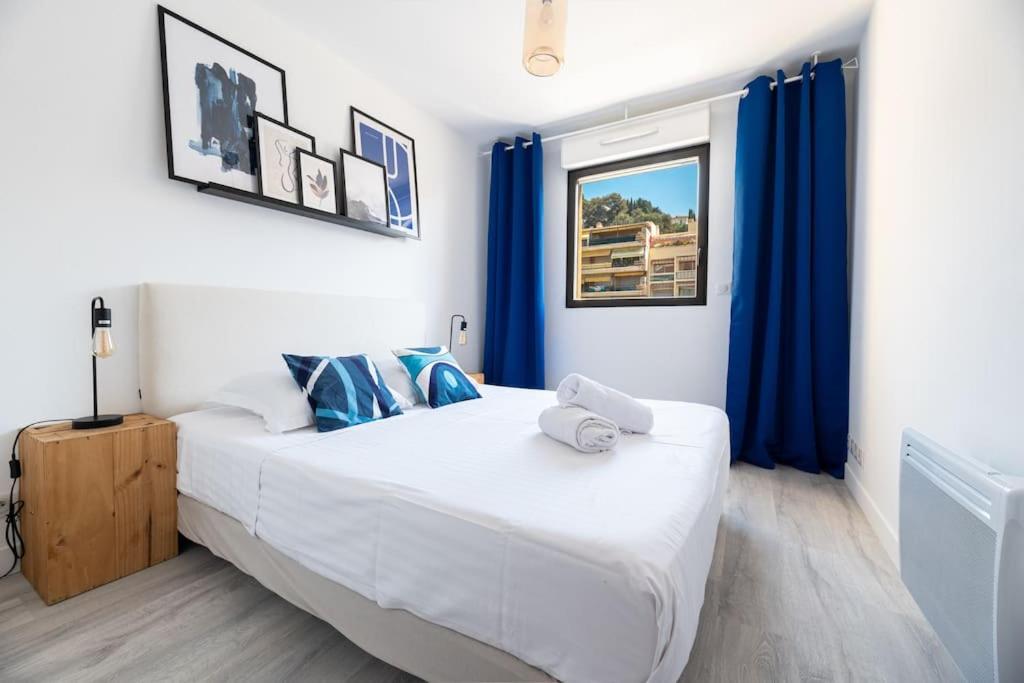 Appartement Cosy Au Centre Ville De Menton Exteriör bild